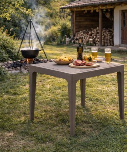 Patio famintás kerti asztal bézs-szürke