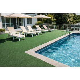 Velvet műfű teraszra zöld élethű 2 m széles